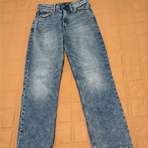 Abercrombie & Fitch Ultra High Rise Straight